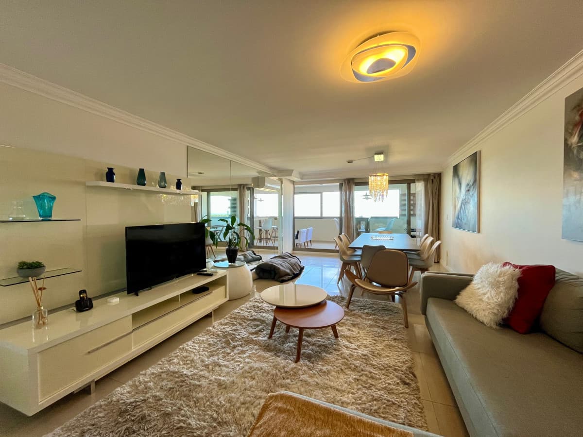 Venta imperiale 3 dormitorios. Playa brava, Punta del Este