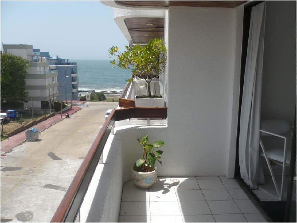 Apartamento en Peninsula, 2 dormitorios *