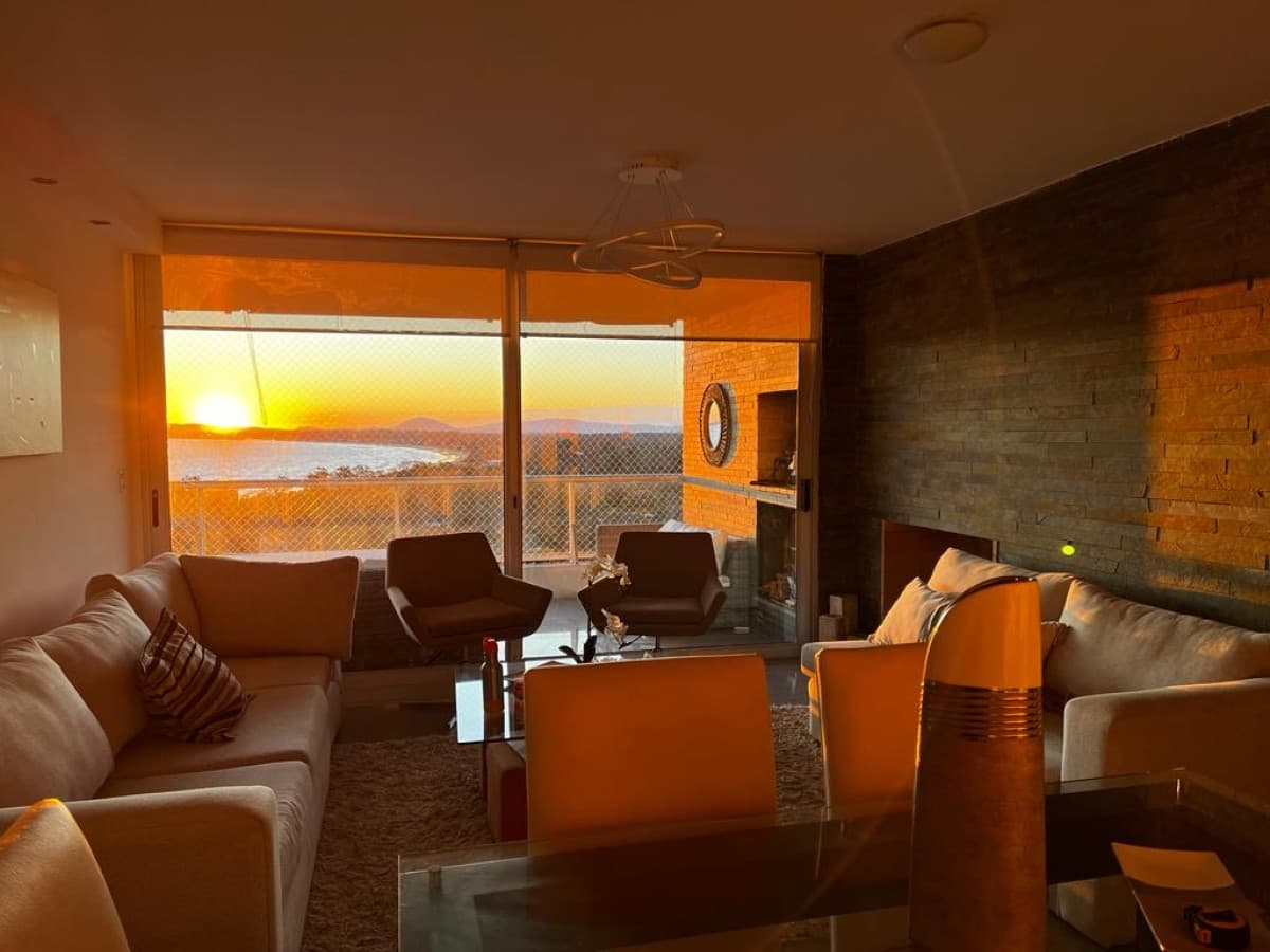 Venta apartamento 2 dormitorios. Punta Ballena, Maldonado.
