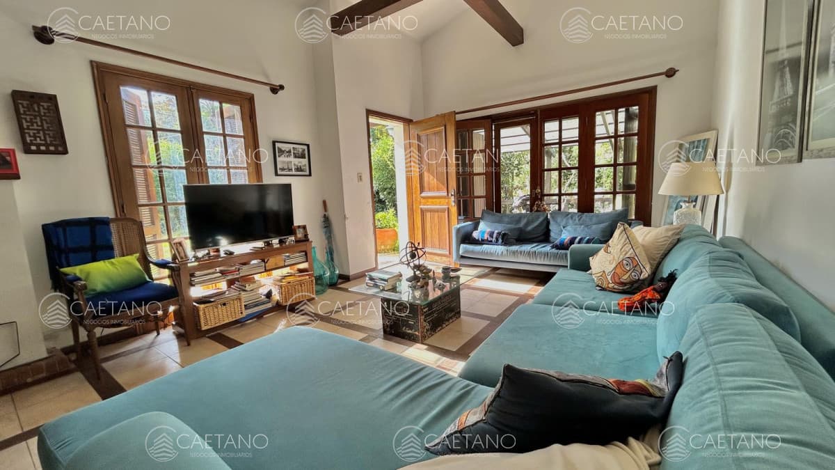 Venta casa de 3 dormitorios - Playa Mansa