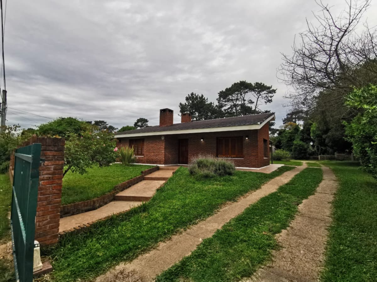 Venta casa 5 dormitorios. Zona centrica