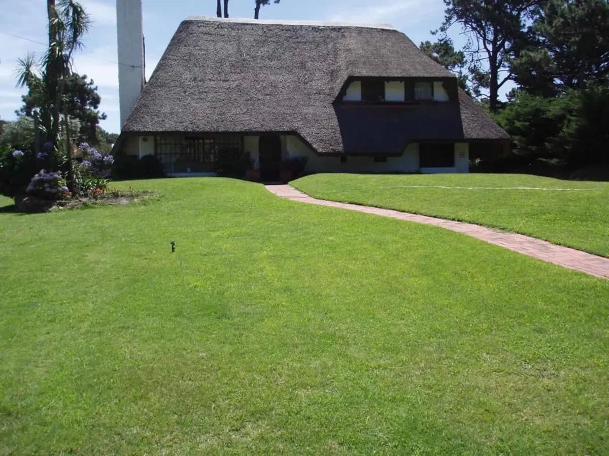 Venta Casa 4 dormitorios en Punta del este, Playa Mansa