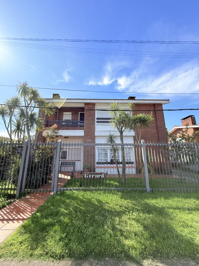 Venta casa 4 dormitorios, Playa Mansa