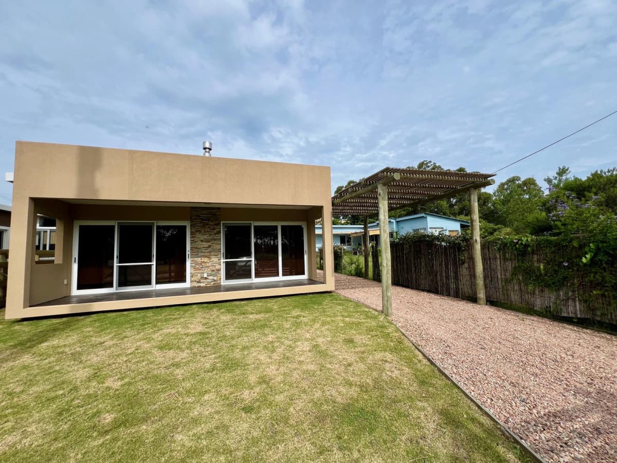 Venta Casa PH - 3 Dormitorios 2 baños + Piscina- La Barra