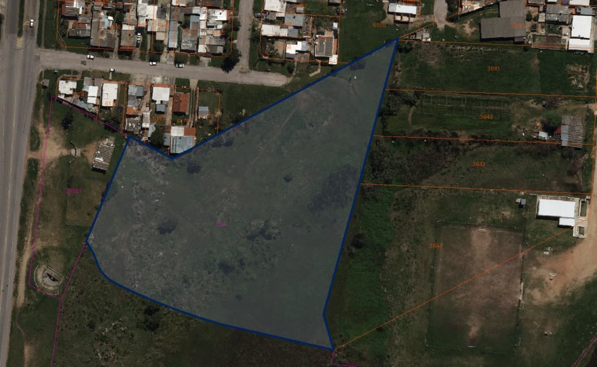 Venta chacra excelentemente ubicada